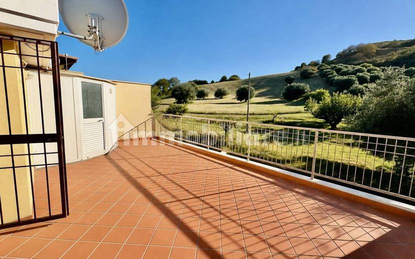 Villa bifamiliare via Firenze 138, Centro, Grottammare — foto 7 di 58