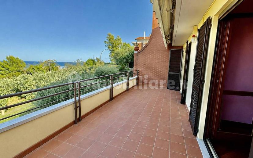 Villa bifamiliare via Firenze 138, Centro, Grottammare — foto 44 di 58