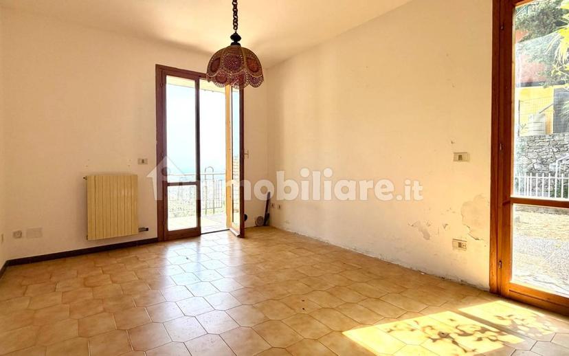 Trilocale via Villa Costa, Diano Evigno, Diano Arentino — foto 11 di 26