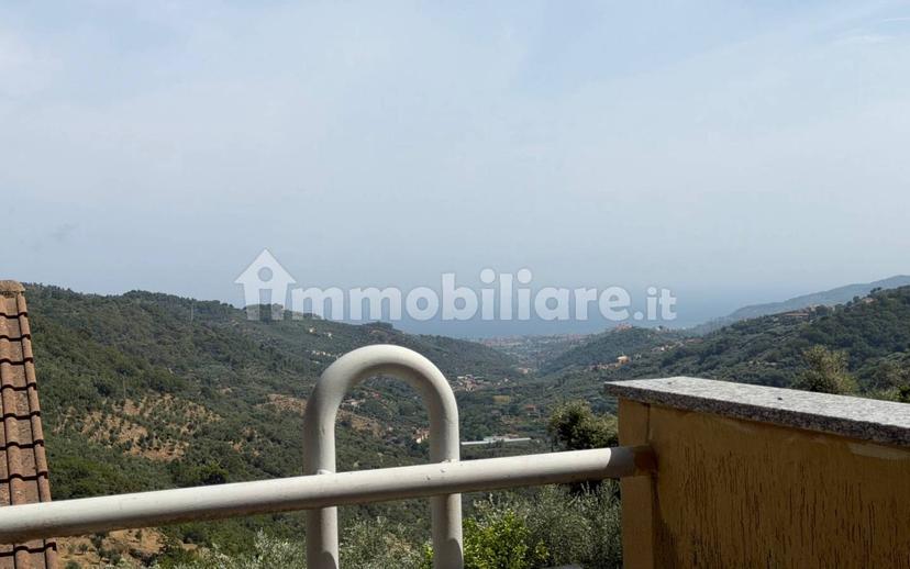 Trilocale via Villa Costa, Diano Evigno, Diano Arentino — foto 6 di 26