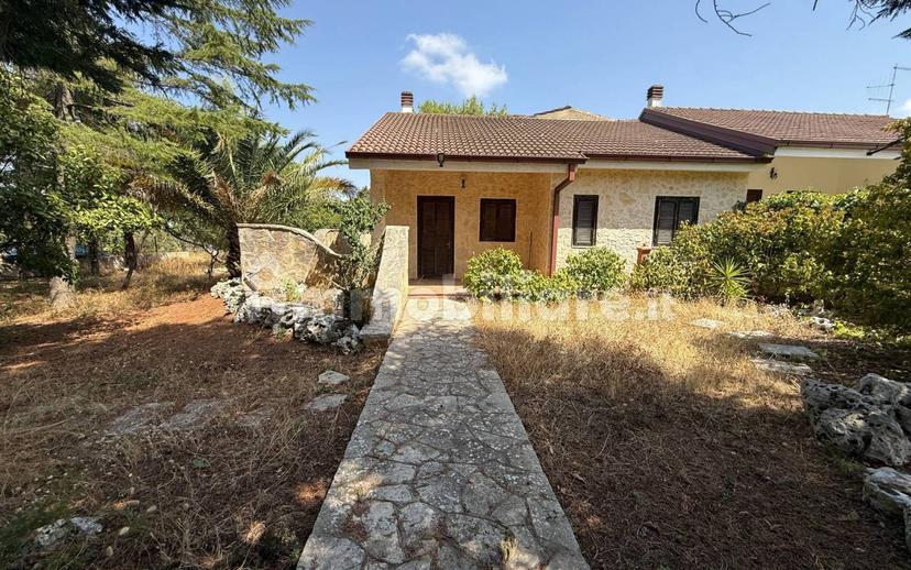 Villa a schiera via Villaggio Lagobattaglia 123, Borgo Fra' Diavolo, Cassano delle Murge — foto 24 di 55