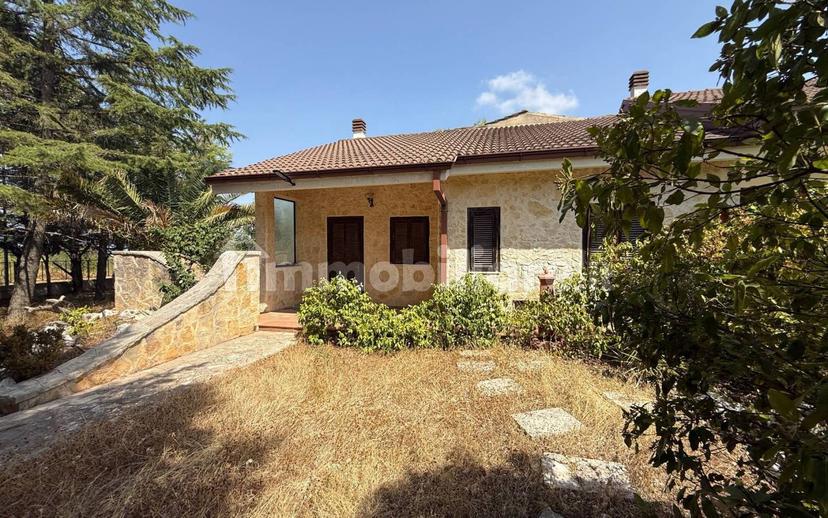 Villa a schiera via Villaggio Lagobattaglia 123, Borgo Fra' Diavolo, Cassano delle Murge — foto 39 di 55