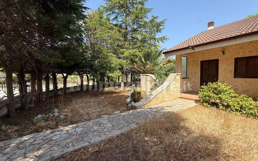 Villa a schiera via Villaggio Lagobattaglia 123, Borgo Fra' Diavolo, Cassano delle Murge — foto 33 di 55
