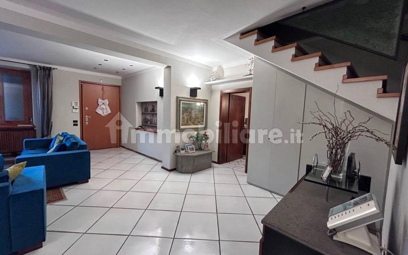 Terratetto unifamiliare 230 m², ottimo stato, Tavola, Prato