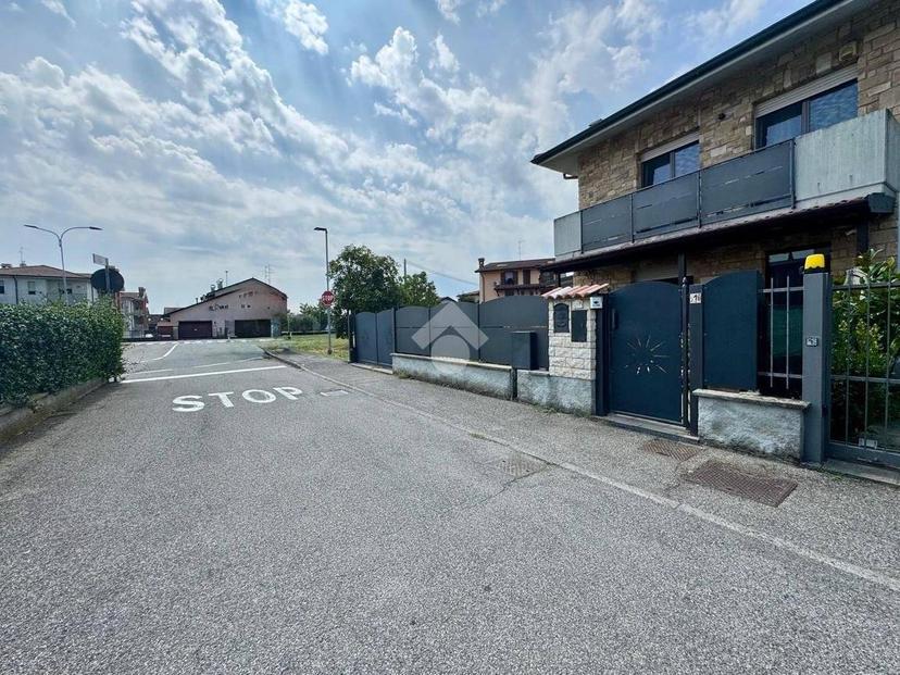 Villa a schiera via Friederich Chopin 1, Misano di Gera d'Adda — foto 3 di 30