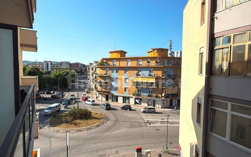 Quadrilocale piazza Luigi Pierangeli 45, Ospedale, Pescara — foto 7 di 17