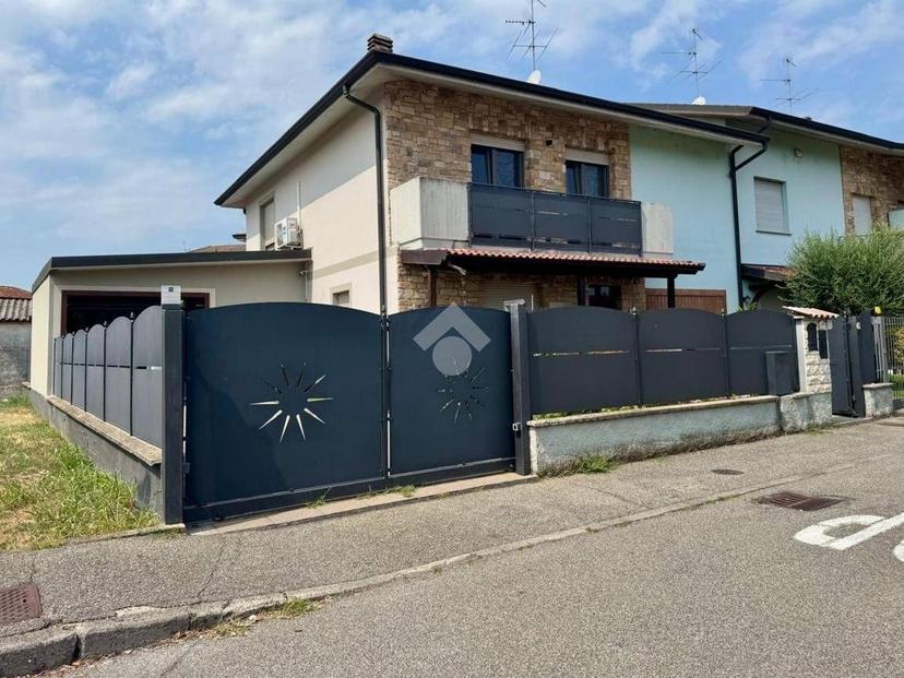 Villa a schiera via Friederich Chopin 1, Misano di Gera d'Adda — foto 14 di 30