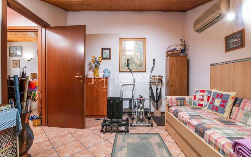 Trilocale via Quintino Sella 1, Gorla Minore — foto 8 di 23