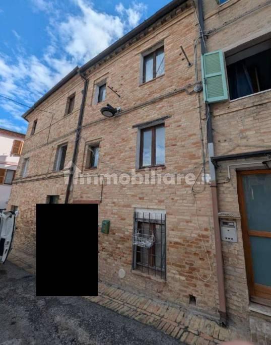 Terratetto unifamiliare via Santa Chiara 16, Centro, Corridonia — foto 2 di 7