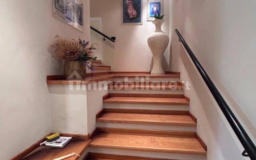 Terratetto unifamiliare 230 m², ottimo stato, Tavola, Prato — foto 15 di 17