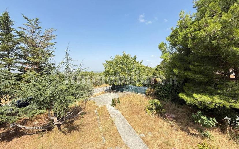 Villa a schiera via Villaggio Lagobattaglia 123, Borgo Fra' Diavolo, Cassano delle Murge — foto 46 di 55