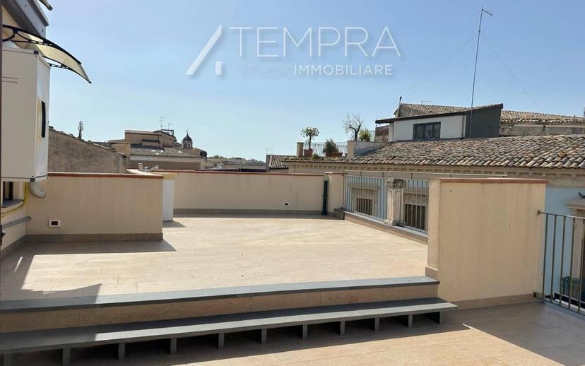 Appartamento via Santa Chiara 11, Adrano — foto 29 di 29