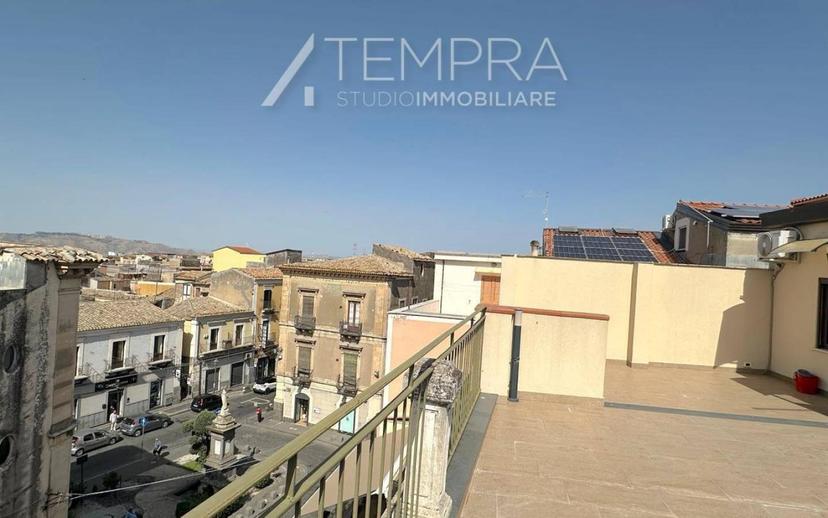 Appartamento via Santa Chiara 11, Adrano — foto 27 di 29