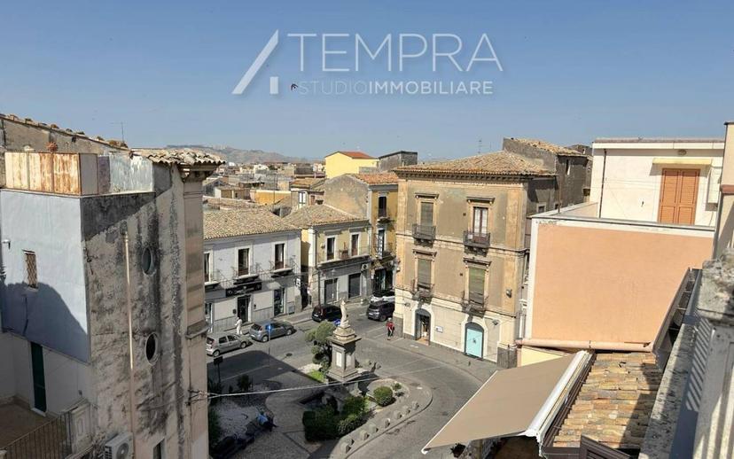 Appartamento via Santa Chiara 11, Adrano — foto 19 di 29