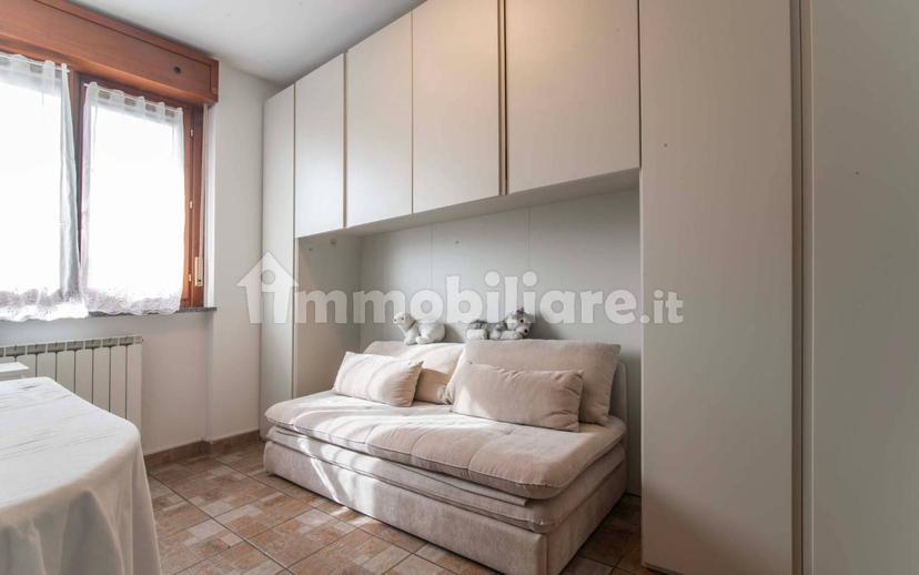 Quadrilocale via Papa Giovanni Paolo II 13, Centro, Limido Comasco — foto 5 di 21