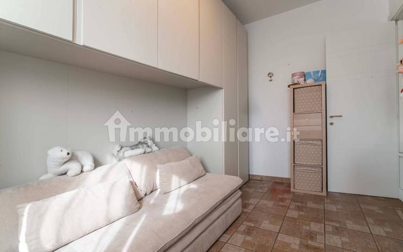 Quadrilocale via Papa Giovanni Paolo II 13, Centro, Limido Comasco — foto 18 di 21
