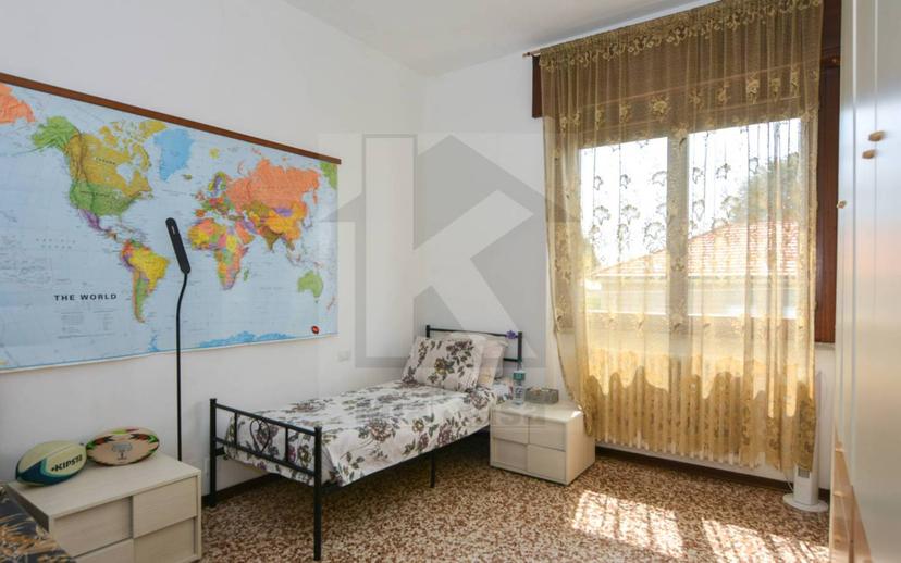 Quadrilocale via Alessandro Manzoni 158, Uboldo — foto 16 di 30