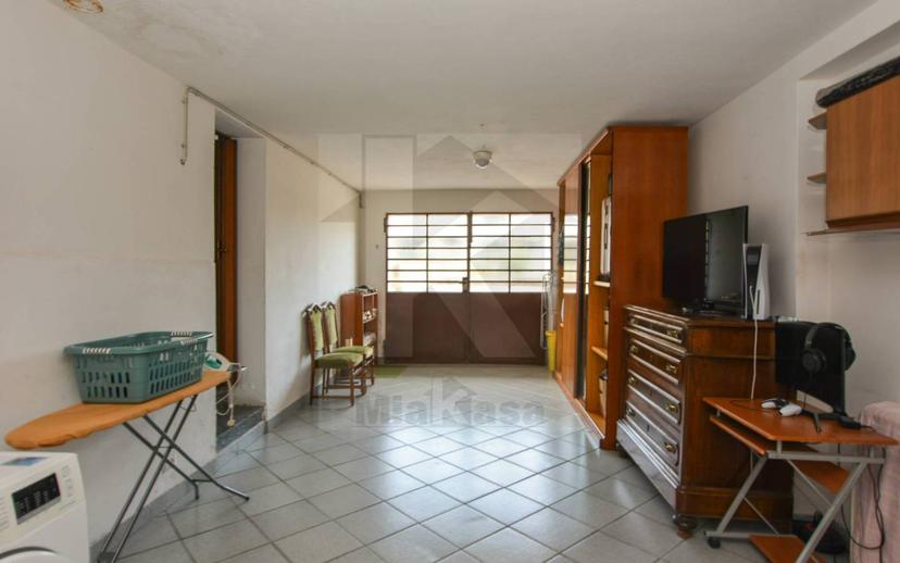 Quadrilocale via Alessandro Manzoni 158, Uboldo — foto 2 di 30