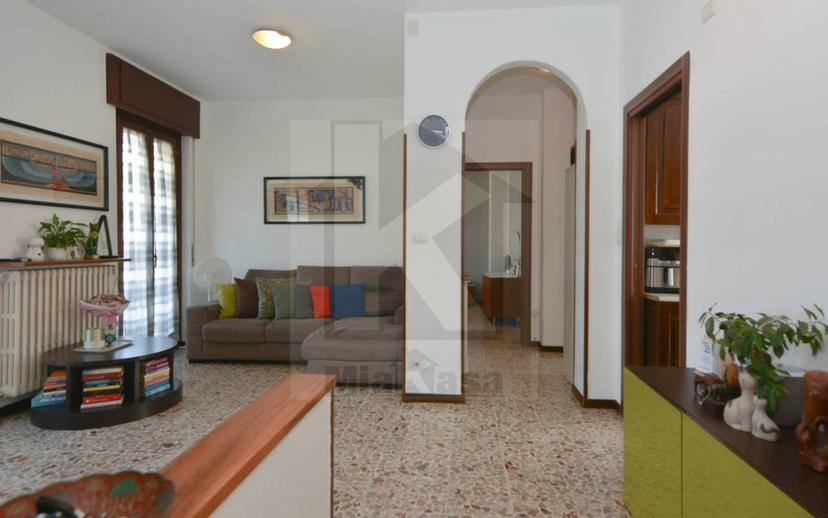 Quadrilocale via Alessandro Manzoni 158, Uboldo — foto 21 di 30