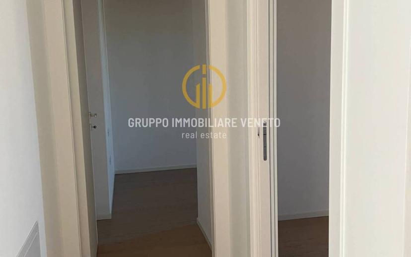 Attico via Amalfi, Treviso — foto 5 di 7