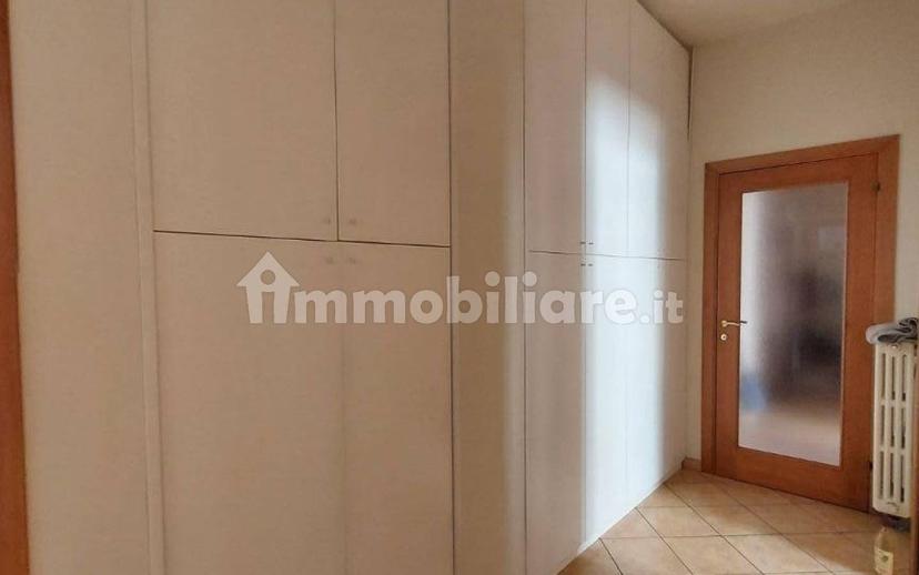 Quadrilocale piazzale 1 Maggio, Centro Storico, Pesaro — foto 2 di 35