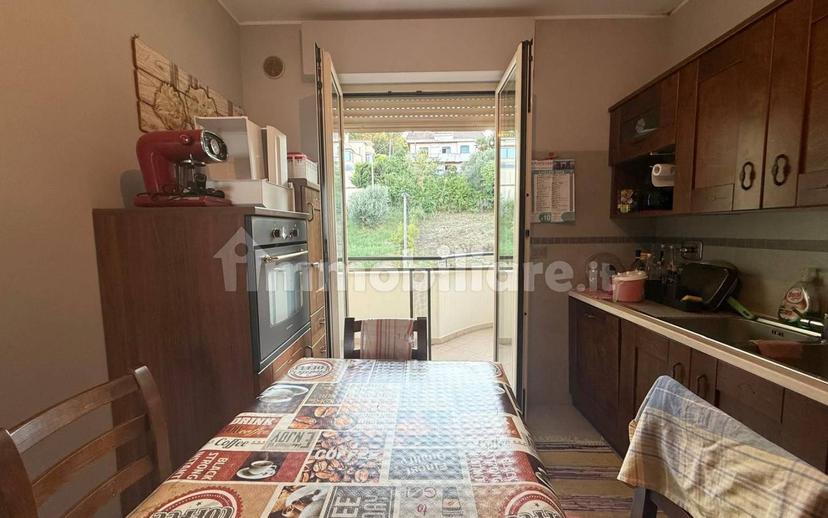 Appartamento via Niccolò Tommaseo, Montesilvano Colle, Montesilvano — foto 5 di 29