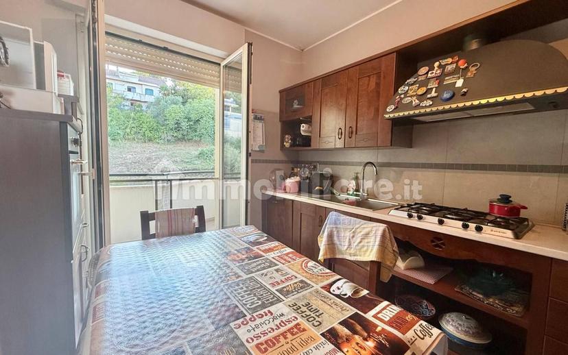 Appartamento via Niccolò Tommaseo, Montesilvano Colle, Montesilvano — foto 8 di 29