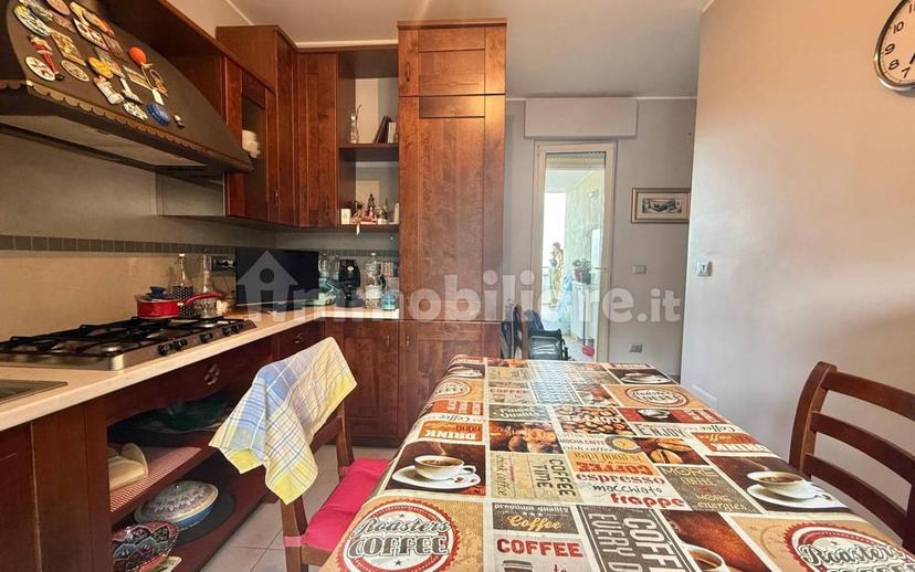 Appartamento via Niccolò Tommaseo, Montesilvano Colle, Montesilvano — foto 24 di 29