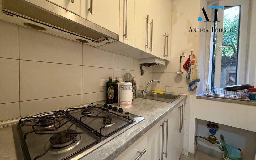 Bilocale via dei Piccardi 12, Largo Barriera - Ospedale Maggiore, Trieste — foto 22 di 25