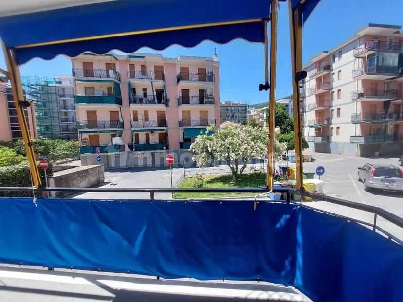 Trilocale via Milano 1, Borghetto Santo Spirito — foto 13 di 26