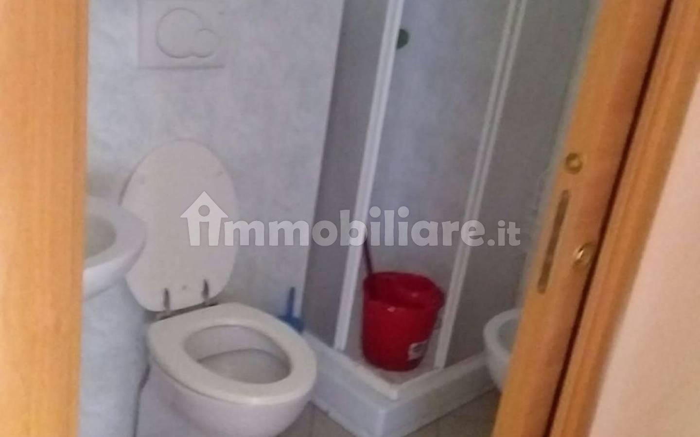 Stanza singola via Indipendenza 42, Pavia