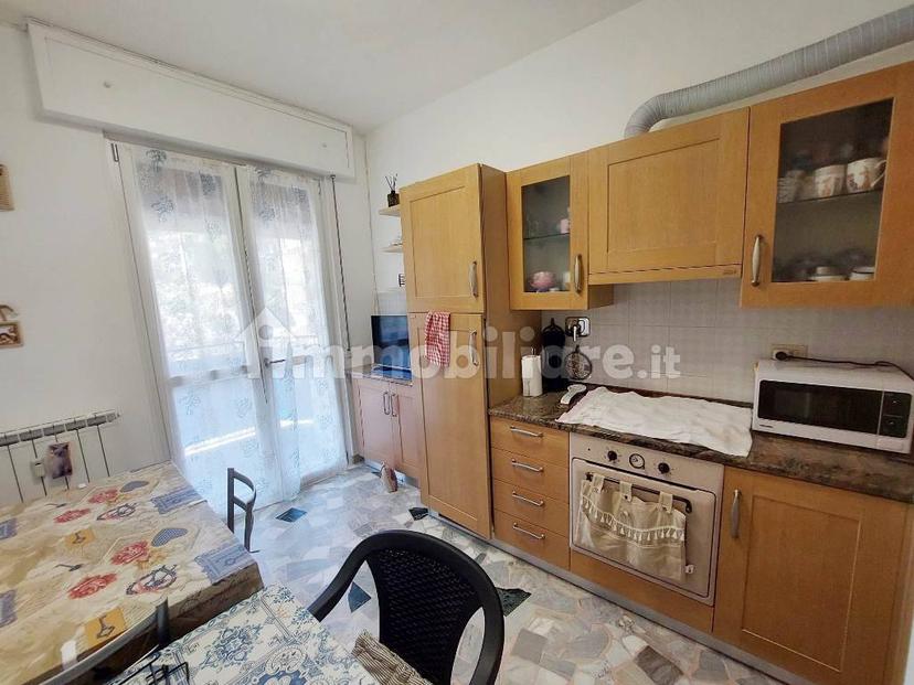 Trilocale via Milano 1, Borghetto Santo Spirito — foto 15 di 26