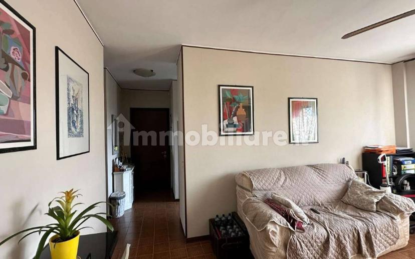 Trilocale buono stato, terzo piano, Centro, Fiorenzuola d'Arda — foto 11 di 17