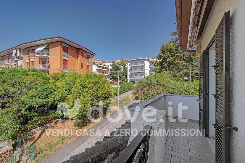 Villa unifamiliare via O. Z. Ciulli 3, Centro, Penne — foto 87 di 91