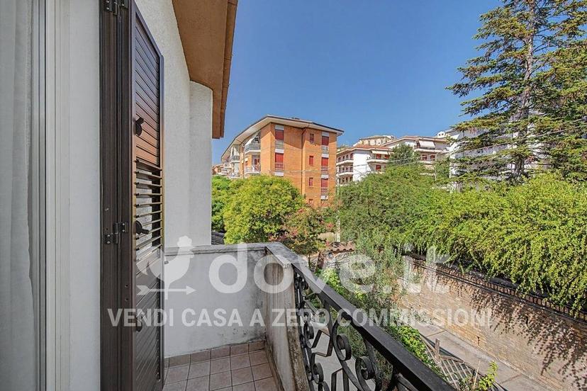 Villa unifamiliare via O. Z. Ciulli 3, Centro, Penne — foto 68 di 91