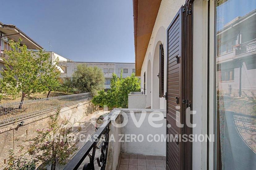 Villa unifamiliare via O. Z. Ciulli 3, Centro, Penne — foto 19 di 91