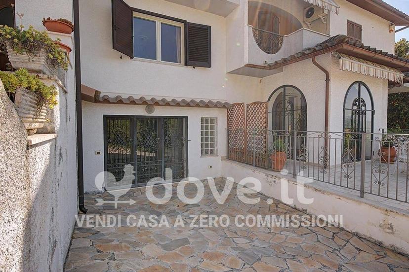 Villa unifamiliare via O. Z. Ciulli 3, Centro, Penne — foto 39 di 91