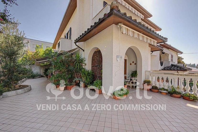 Villa unifamiliare via O. Z. Ciulli 3, Centro, Penne — foto 17 di 91