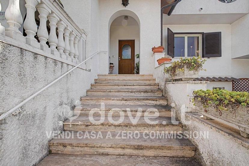 Villa unifamiliare via O. Z. Ciulli 3, Centro, Penne — foto 2 di 91