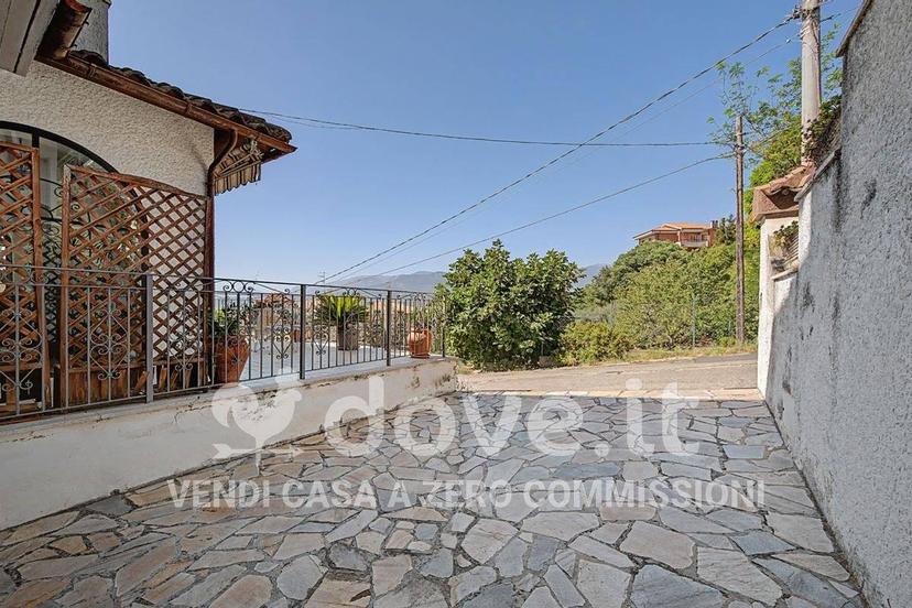 Villa unifamiliare via O. Z. Ciulli 3, Centro, Penne — foto 24 di 91