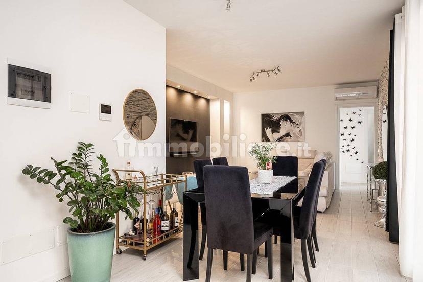Appartamento via Romolo Nicolis 2, San Martino Buon Albergo — foto 24 di 44