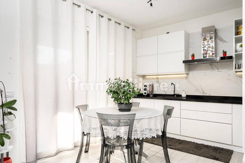 Appartamento via Romolo Nicolis 2, San Martino Buon Albergo — foto 15 di 44
