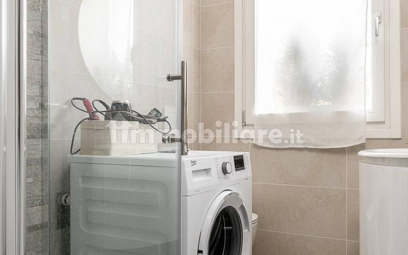 Appartamento via Romolo Nicolis 2, San Martino Buon Albergo — foto 38 di 44