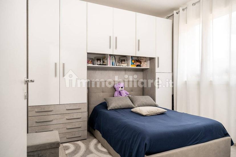 Appartamento via Romolo Nicolis 2, San Martino Buon Albergo — foto 7 di 44