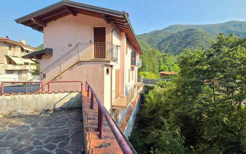 Terratetto unifamiliare 160 m², buono stato, Vallio Terme — foto 14 di 26