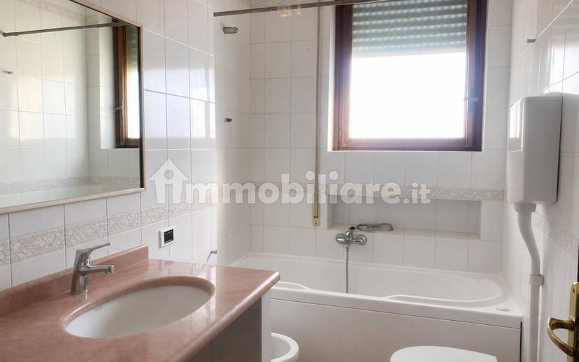 Appartamento via Galileo Galilei 16, Centro Storico - Corso Trieste, Caserta — foto 10 di 20
