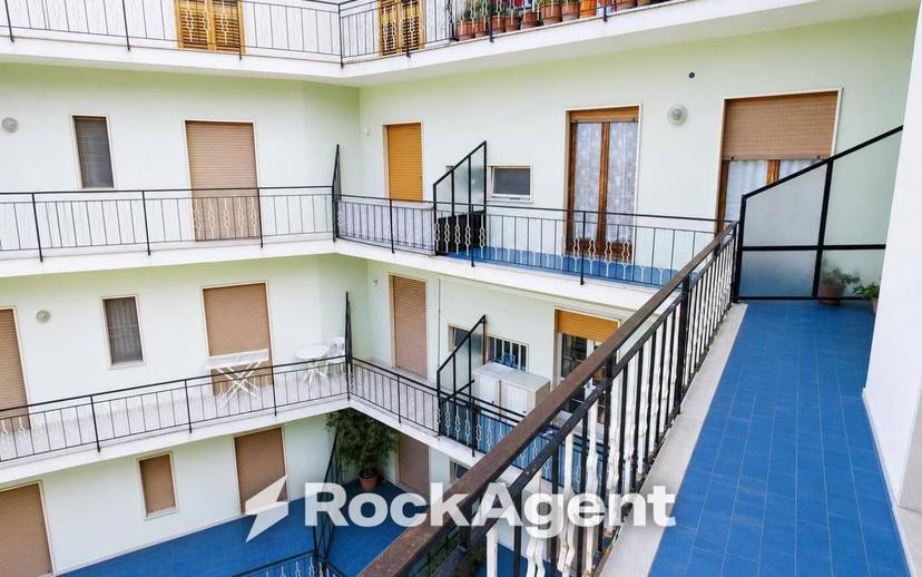 Quadrilocale via Lauro, 57, Centro, Arenile, Scalea — foto 10 di 29