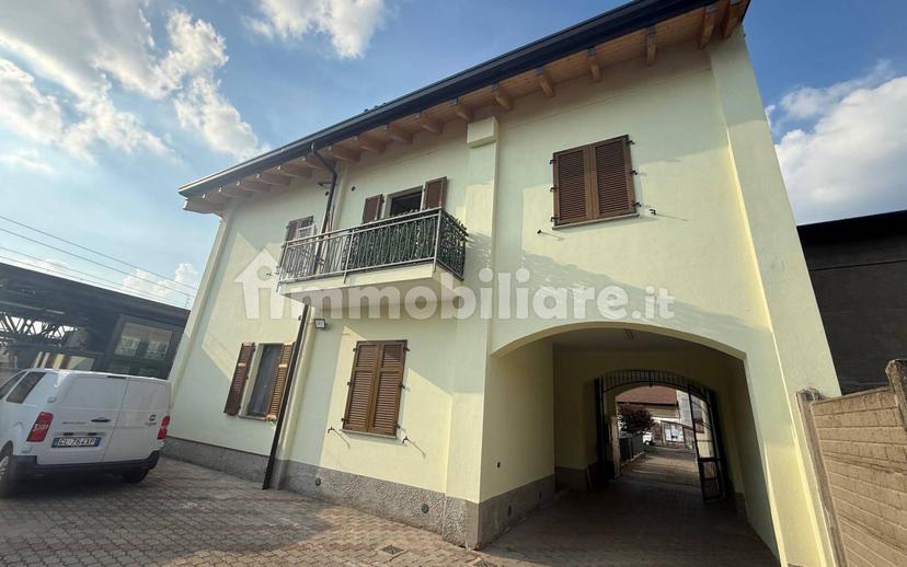 Bilocale via Vittorio Veneto, Rovello Porro — foto 2 di 4