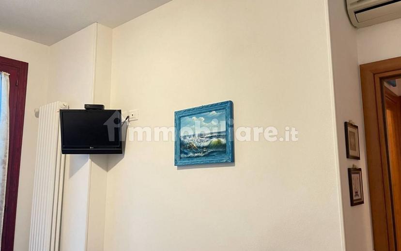 Villa unifamiliare viale Renata di Francia, 112, Lido degli Estensi, Comacchio — foto 11 di 19