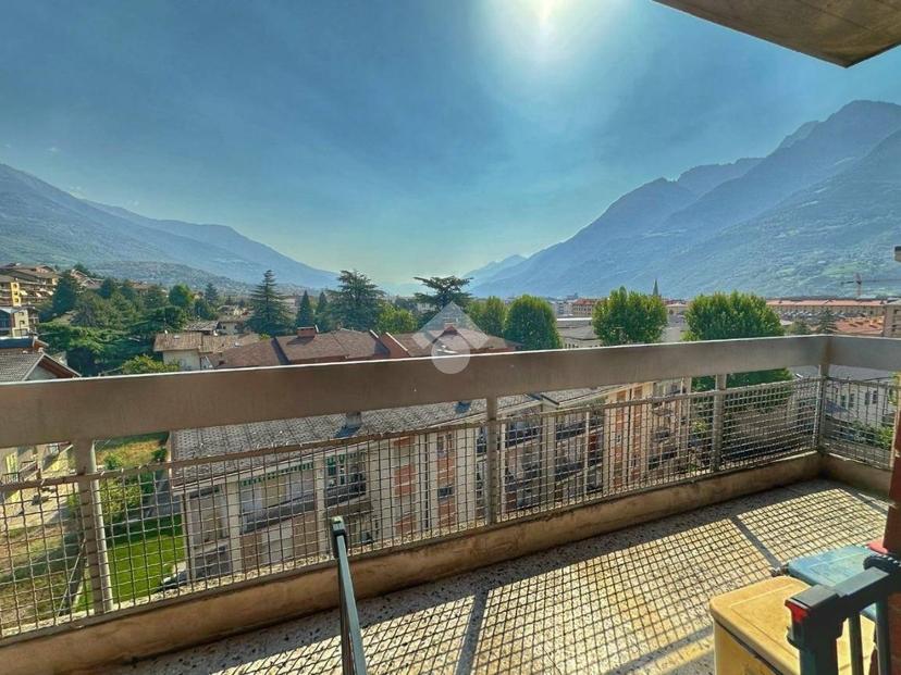 Bilocale via Parigi 33, Centro, Aosta — foto 14 di 27